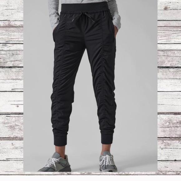 Athleta Pants - Athleta Black Athletic Pants